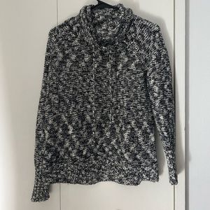 Chaps Black & White Knit Comfy Sweater